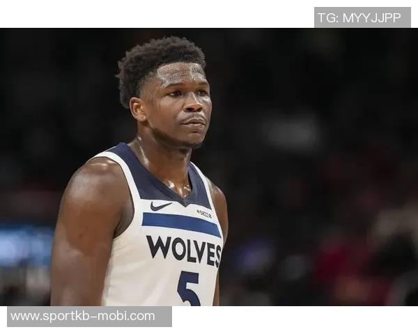 文班回应爱德华兹挑战勇敢放马过来期待更多次封盖对决 文班回应爱德华兹挑战勇敢放马过来期待更多次封盖对决