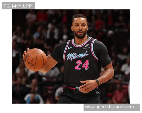 鲍威尔全场最高28分难救主末节连续得分却无力回天 鲍威尔全场最高28分难救主末节连续得分却无力回天